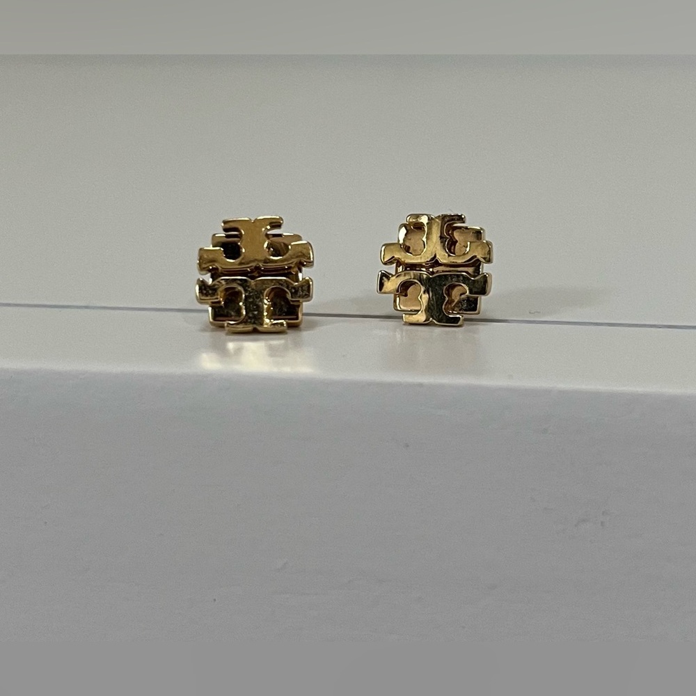 Authentic Tory Burch Gold tone stud earrings